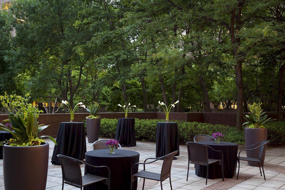 Chicago Marriott Suites O'Hare Rosemont Exterior photo